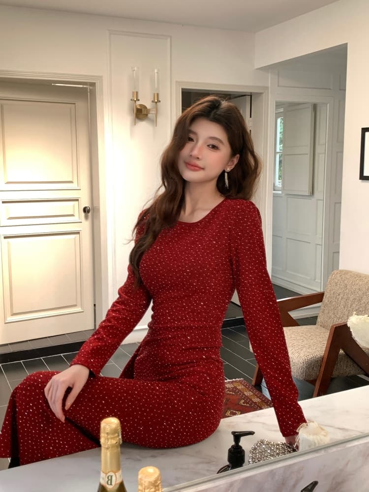 가을 의상 새로운 여성 의류 빨간색 드레스 2026 새로운 올해 인기 슈퍼 화재 고급 센스 핫픽스 이브닝 드레스 상세 이미지 6
