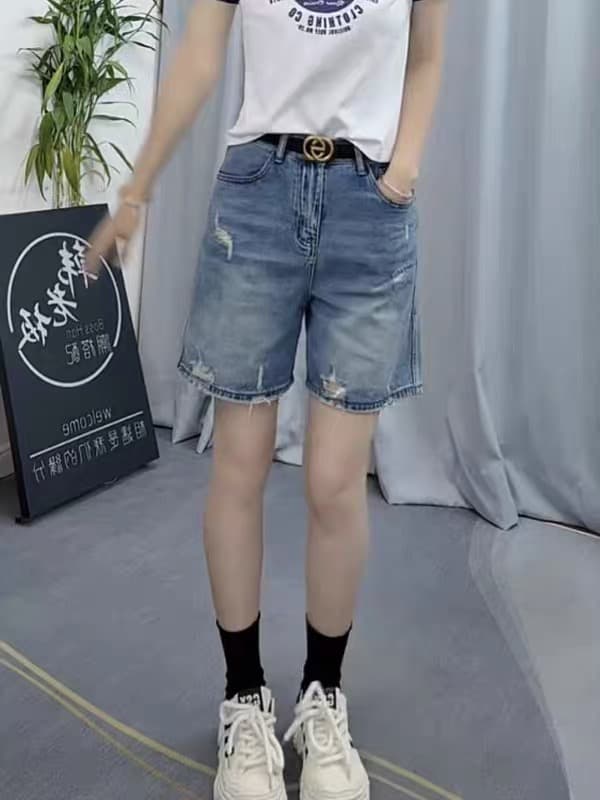 여름 얇은 스타일 레트로 찢어진 없음 폭탄 데님 반바지 빅 사이즈 여성 의류 하이웨이스트 슬림해 보이는 다용도 한 마디 넓은 다리 핫 바지 이미지 4