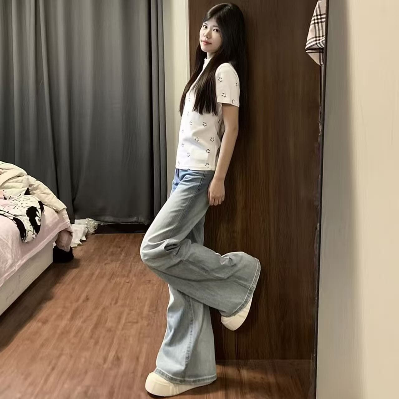 하늘색 청바지 여성 루즈핏 도루 센스 배 종류 슬림해 보이는 바닥 청소 나팔 바지 상세 이미지 8