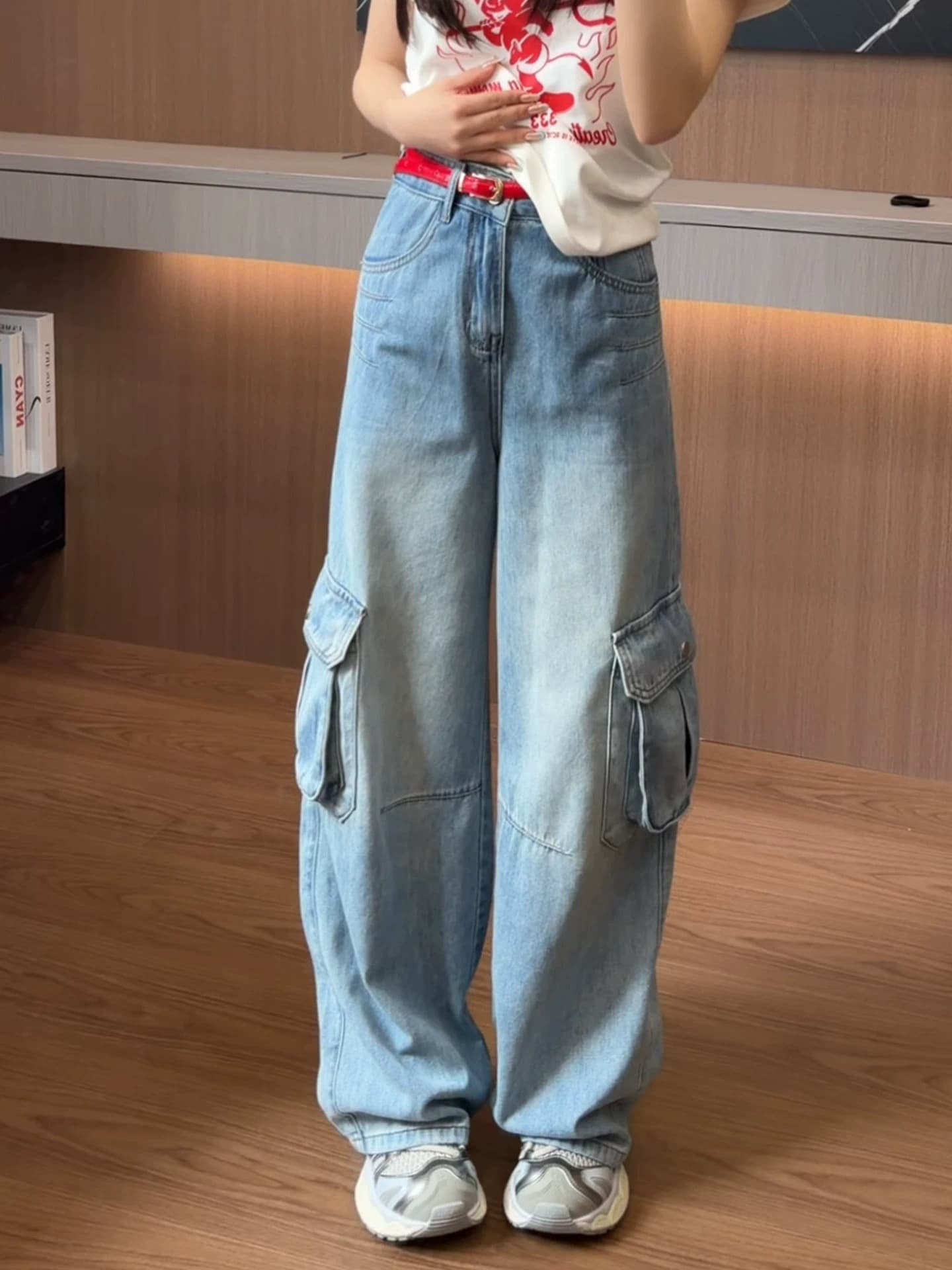 파란색 워크웨어 바람 기타 주머니 넓은 다리 청바지 여성 2026 봄 새로운 작은 키 하이웨이스트 슬림해 보이는 스트레이트 팬츠 상세 이미지 6