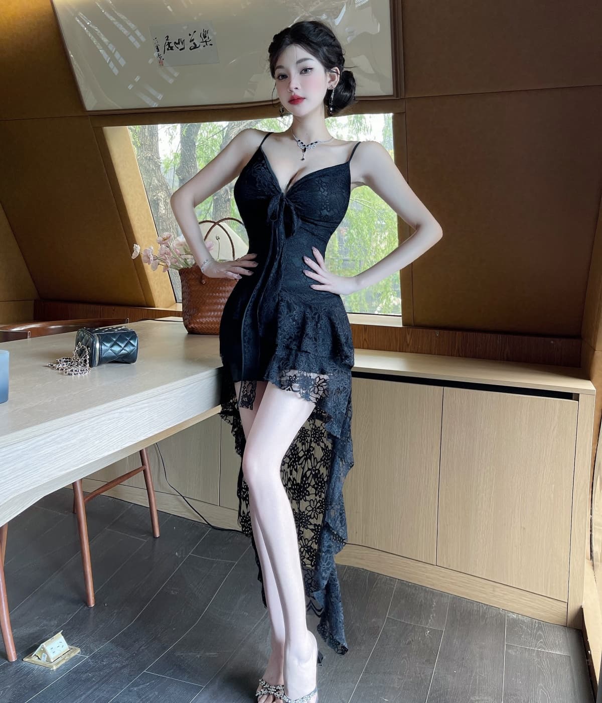 실사 프랑스식 레이스 V넥 슬립 드레스 여름 휴가 불규칙 치마 화이트 아름다운 이미지 4