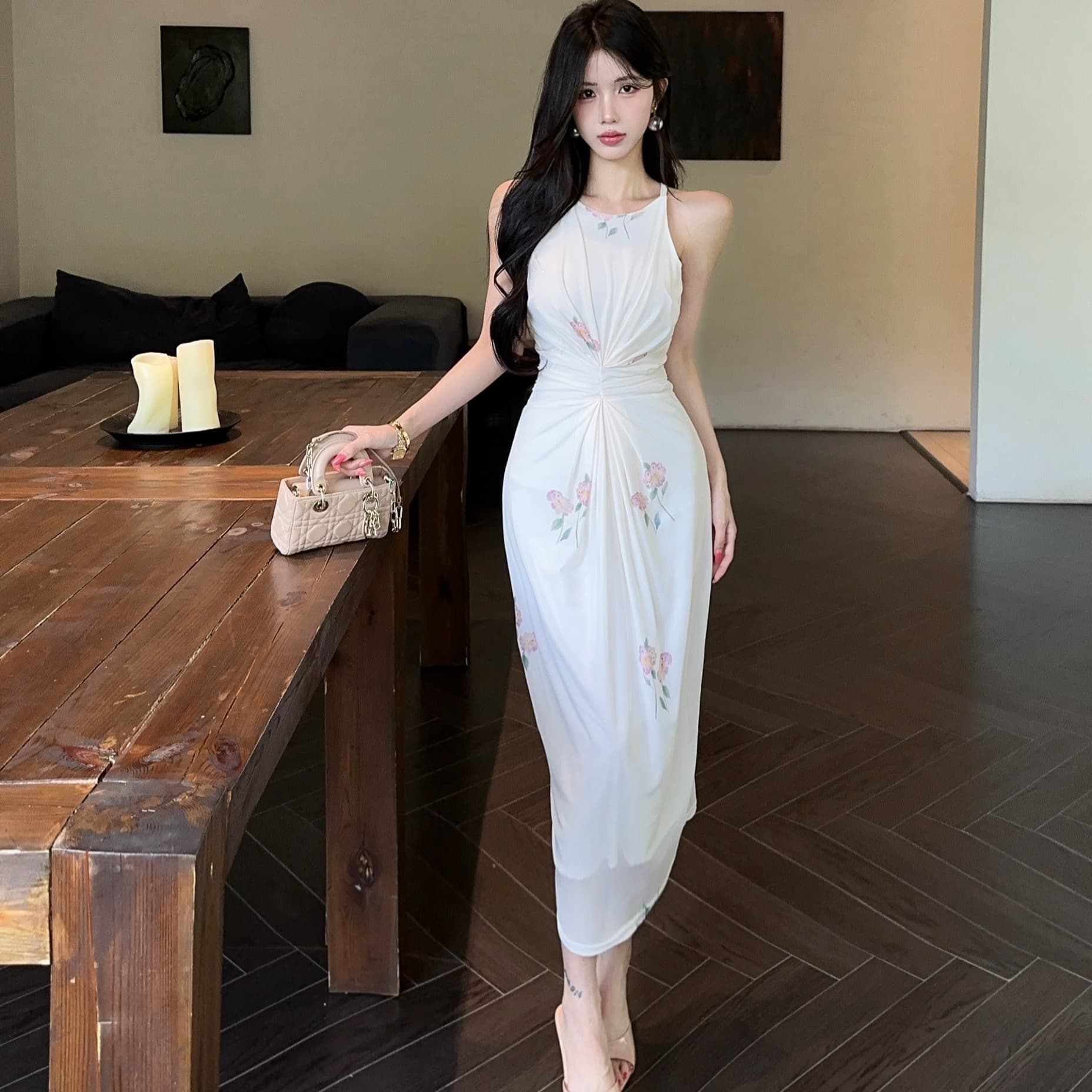 실사 고급 센스 망사 프린트 섹시함 허리 수축 행침 목 작은 심장 기계 섹시함 슬립 몸매 가꾸기 드레스