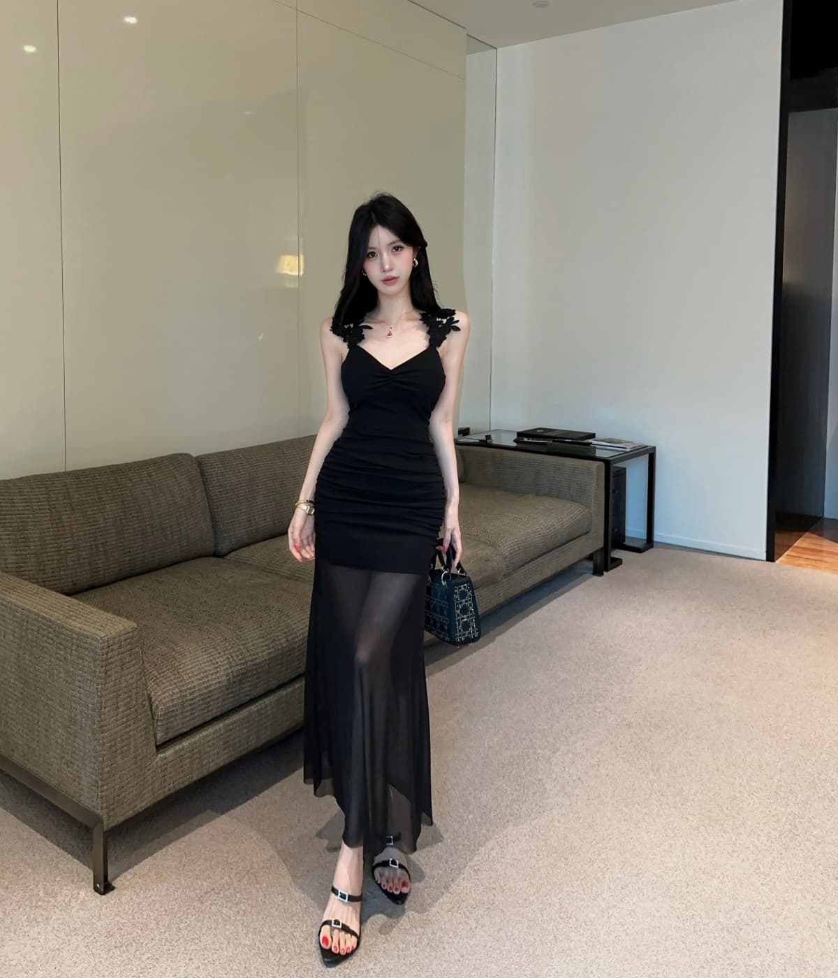 실사 섹시함 V넥 낮은 가슴 달콤함 품격 망사 롱 코트 드레스 이미지 4