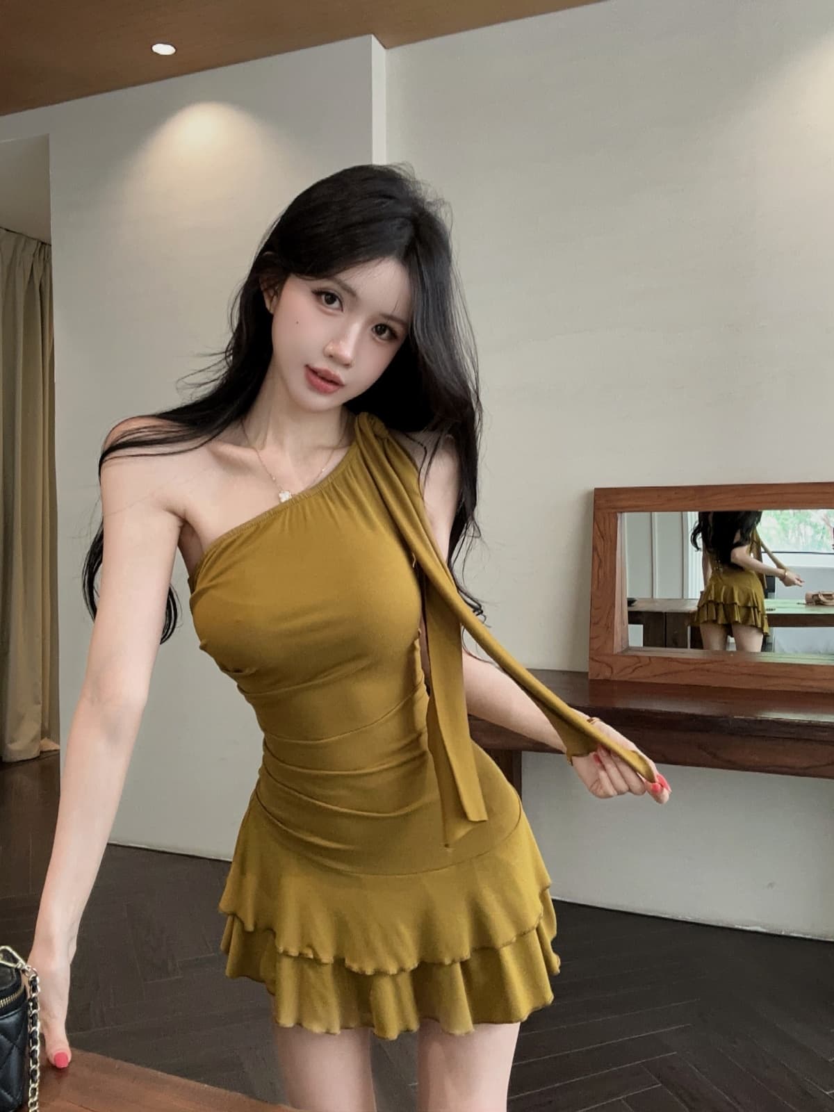 실사 섹시함 프릴 비스듬한 어깨 타이트 스커트 쇼트 스타일 드레스 복장 상세 이미지 9