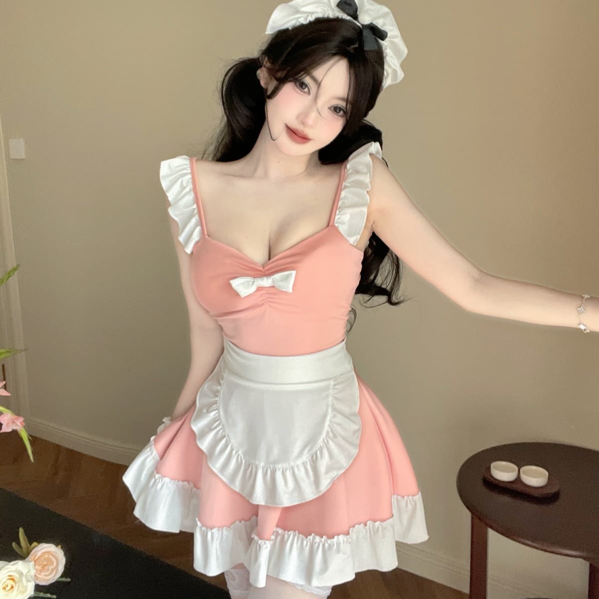 실사 인터넷 유명인 주님 방송 핫걸 cos 하녀 로드 중 드레스 야간 필드 바 메이드 유니폼 타이트 스커트 미니 스커트 이미지 4