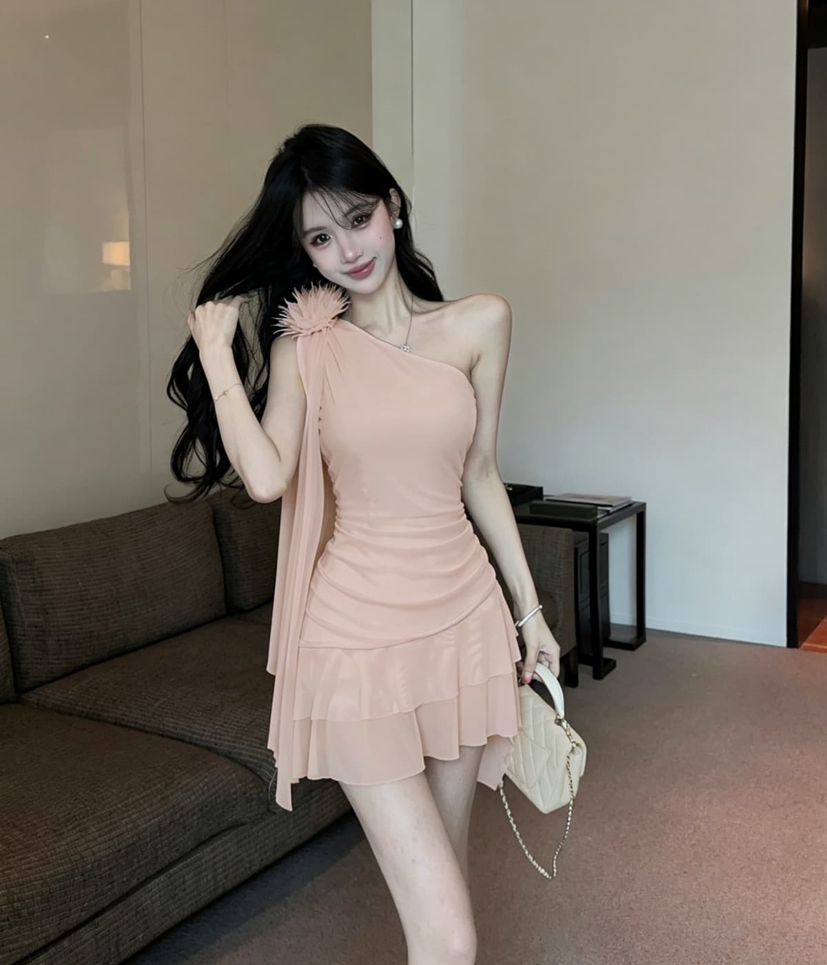 실사 비스듬한 어깨 3 차원 꽃 리본 드레스 허리 주름 허리 수축 패치워크 망사 밑단 핫걸 이미지 3