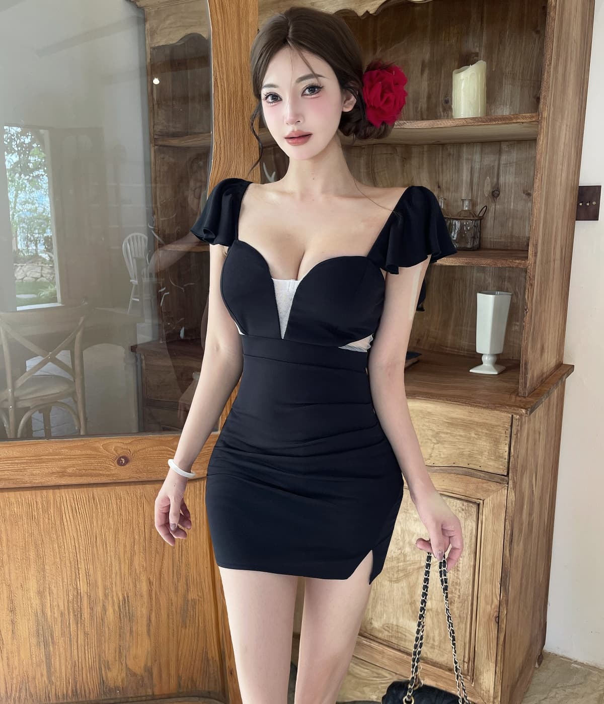 실사 섹시함 낮은 가슴 망사 패치워크 쇼트 스타일 타이트 스커트 타이트 드레스