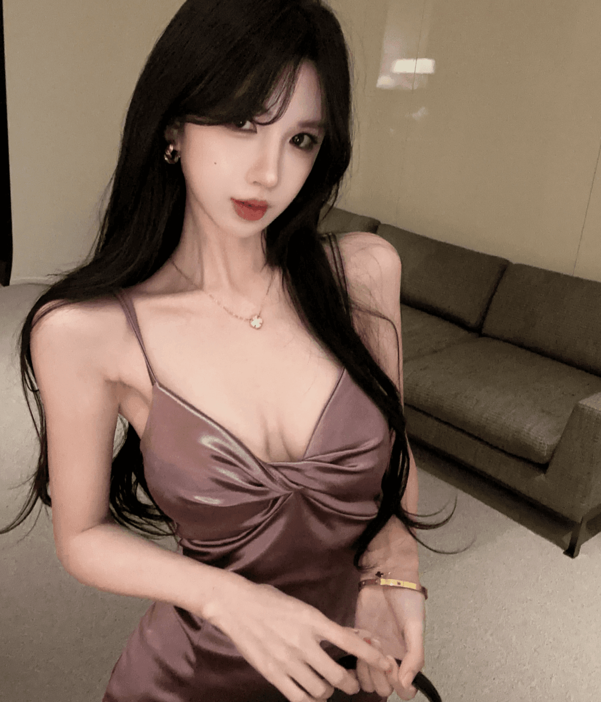 실사 낮은 가슴 이슬 뼈의 슬립 쇼트 스타일 타이트 스커트 하프 시스루 만나는 타이트 드레스 상세 이미지 9