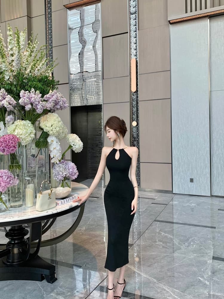실사 작은 대중 디자인 센스 금속 행침 목 홀로우 아웃 민소매 타이트 트임 타이트 스커트 표지 고기 슬림해 보이는 품격 작은 검은 드레스 상세 이미지 13