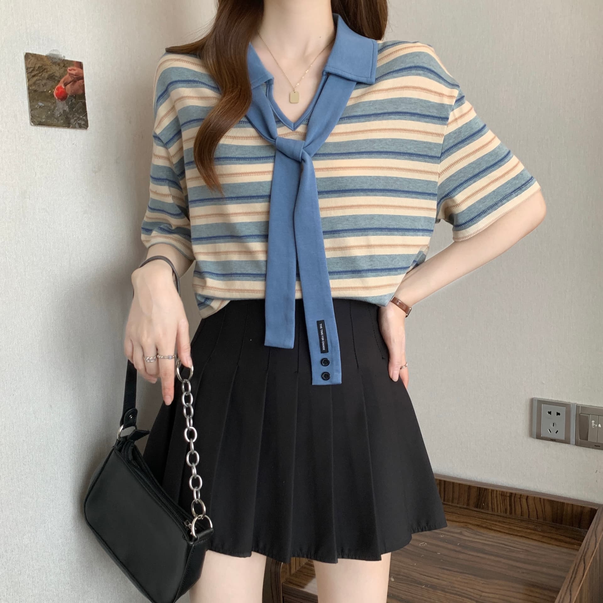 여름 새로운 지방 mm 스트라이프 배색 POLO 칼라 레이스업 디자인 센스 연령 감소 슬림해 보이는 다용도 고유 한 아름다운 맨위 상세 이미지 8