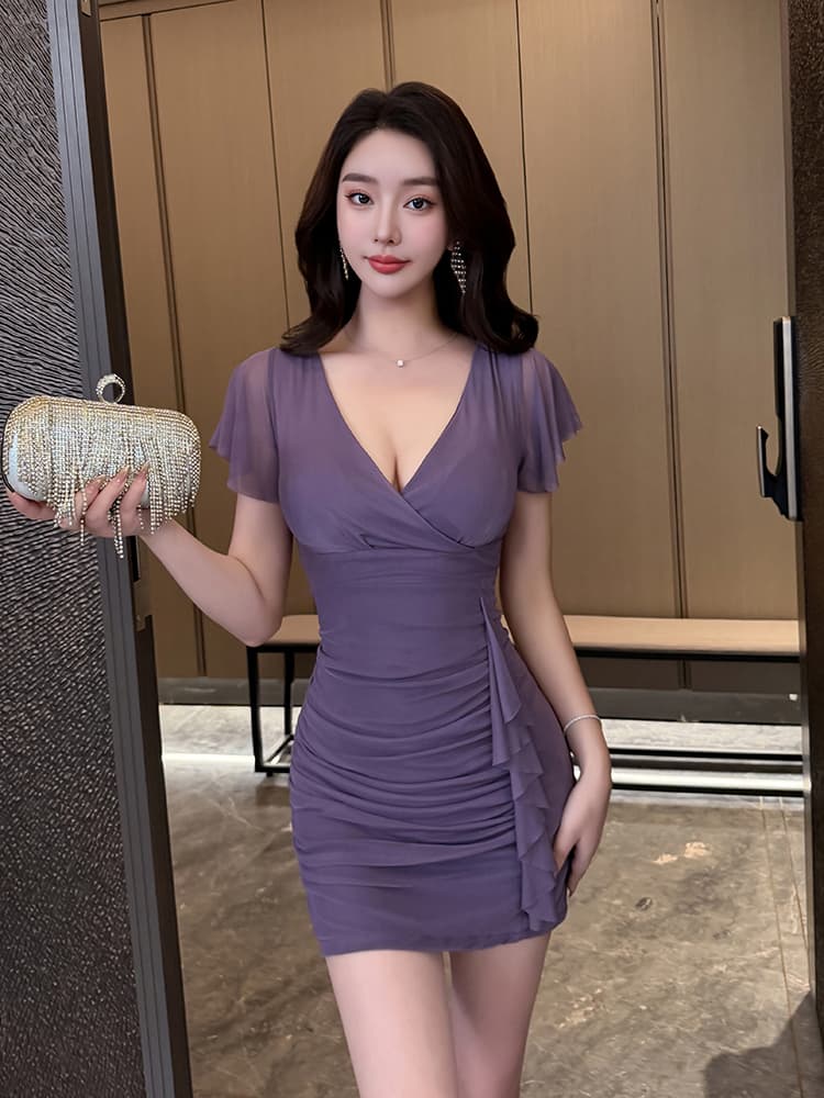 실사 비디오 2026 여름 패션 섹시함 낮은 가슴 반팔 망사 드레스 타이트 타이트 스커트 야간 필드 상세 이미지 5