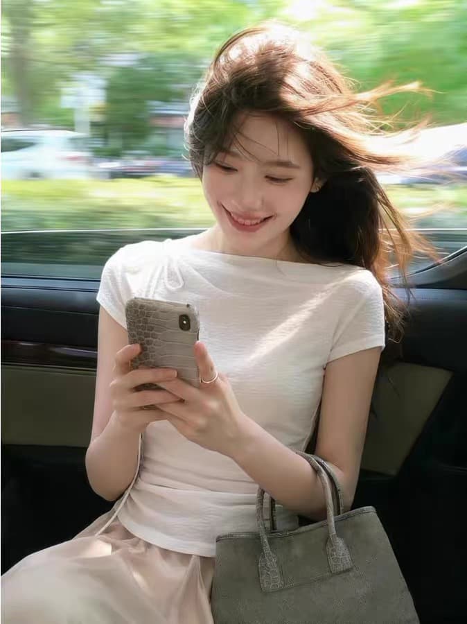빅 사이즈 비스듬한 어깨 화이트 반팔 티셔츠 여성 여름 지방 mm 슬림해 보이는 표지 고기 몸매 가꾸기 쇼트 스타일 티셔츠 맨위 이미지 4