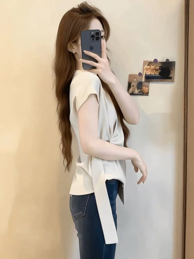 빅 사이즈 불규칙 V넥 긍정적 인 어깨 반팔 티셔츠 여성 여름 표지 고기 슬림해 보이는 디자인 센스 허리 수축 맨위 이미지 4