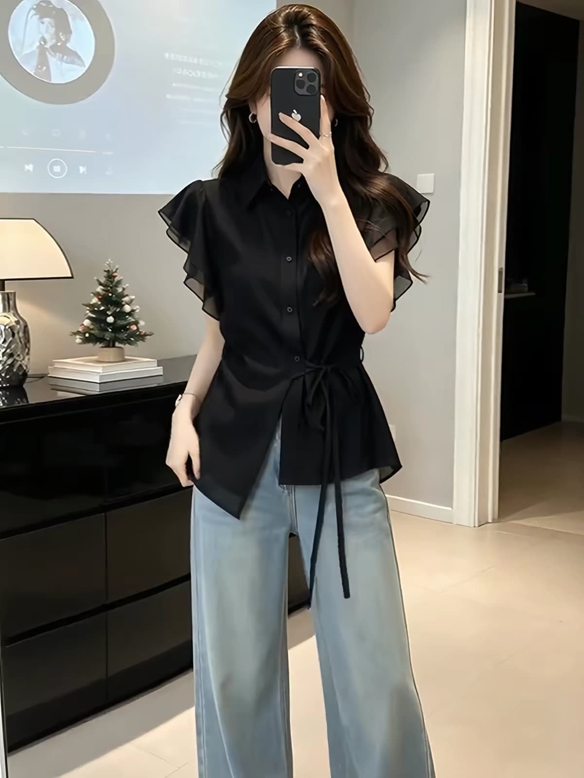 빅 사이즈 검정색 쉬폰 반팔 여성 셔츠 여름 지방 mm 표지 고기 슬림해 보이는 레이스업 셔츠 허리 수축 프릴 맨위 상세 이미지 3