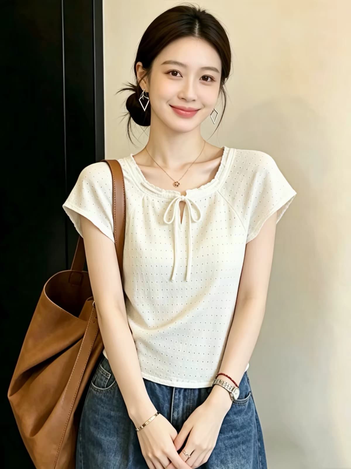 빅 사이즈 긍정적 인 어깨 반팔 티셔츠 여성 여름 지방 mm 디자인 센스 레이스업 나비 매듭 얇은 스타일 슈퍼 잘 생긴 맨위 상세 이미지 3