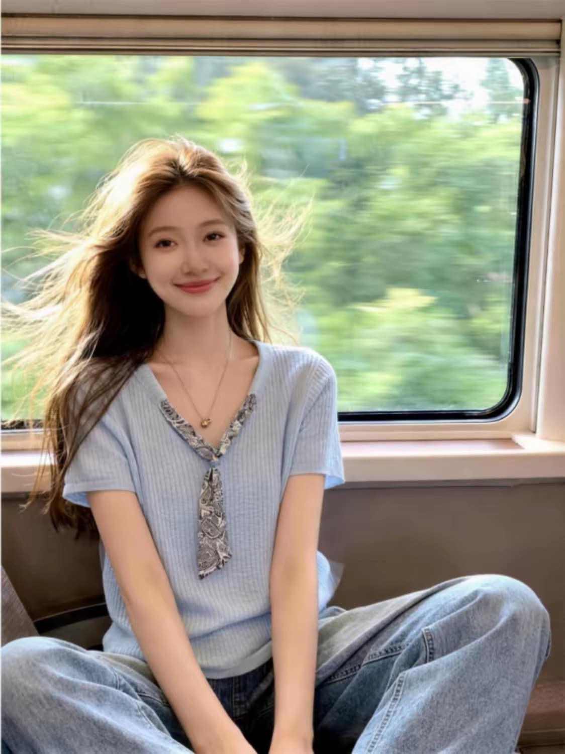 빅 사이즈 파란색 V넥 스카프 레이스업 반팔 티셔츠 여름 지방 mm 표지 고기 슬림해 보이는 몸매 가꾸기 디자인 센스 맨위 이미지 4