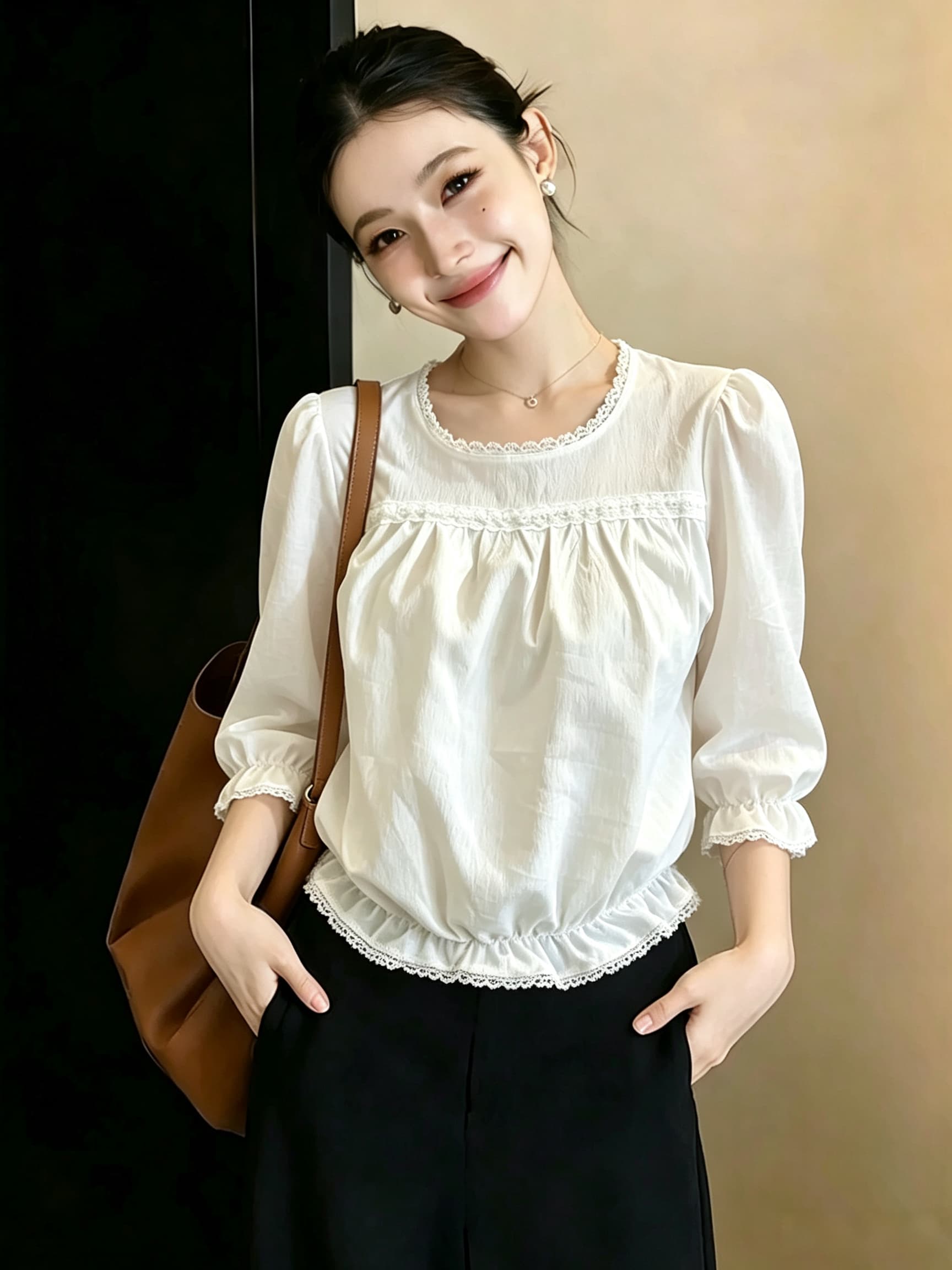 빅 사이즈 지방 mm 소녀 바람 거품 소매 여성 셔츠 여름 디자인 센스 레이스 레이스 Chic 맨위