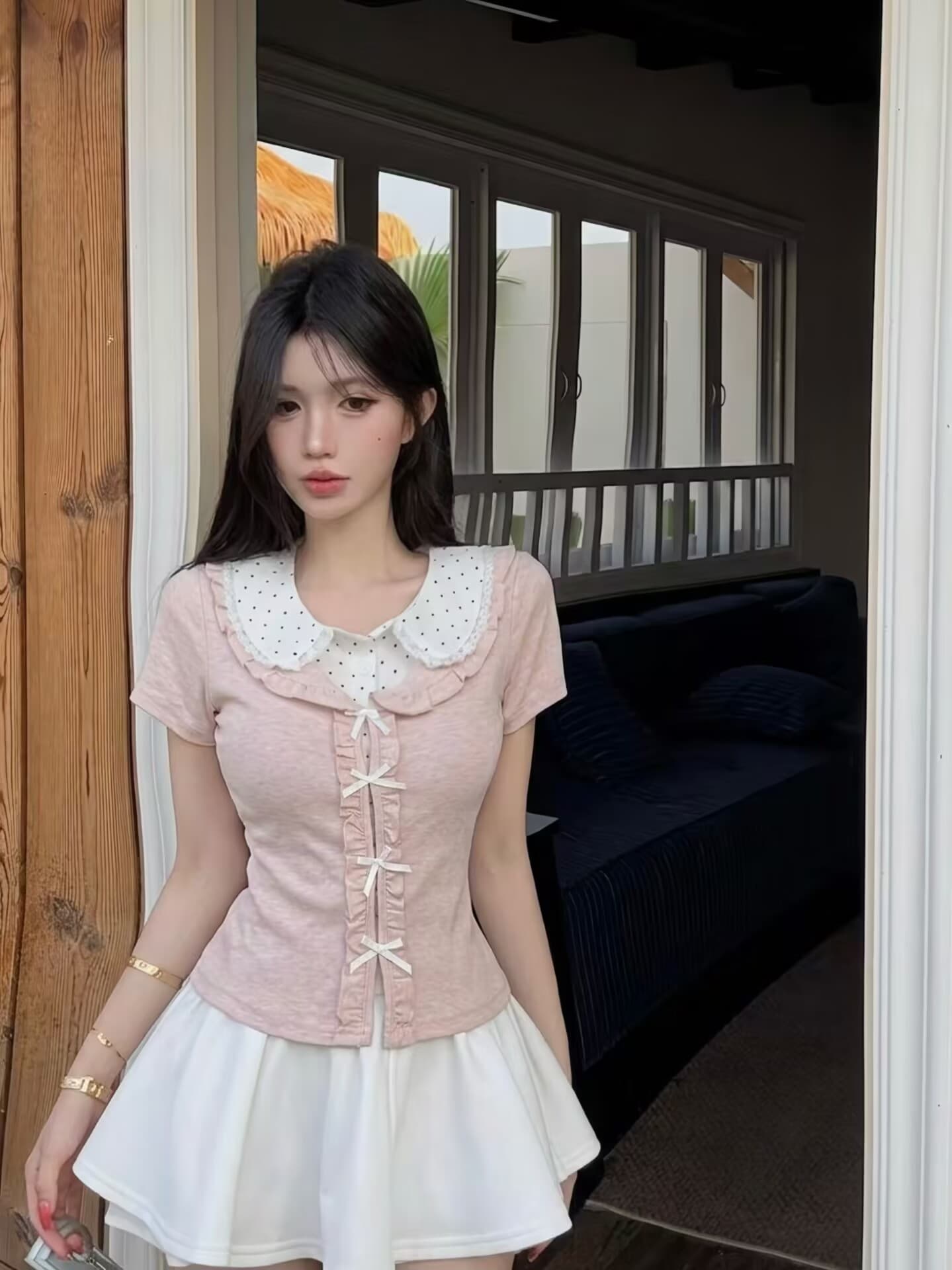 실사 새로운 학원 스타일 디자인 센스 페이크 레이어드 반팔 티셔츠 여성 몸매 가꾸기 쇼트 스타일 꽃무늬 베이비 칼라 맨위 상세 이미지 14