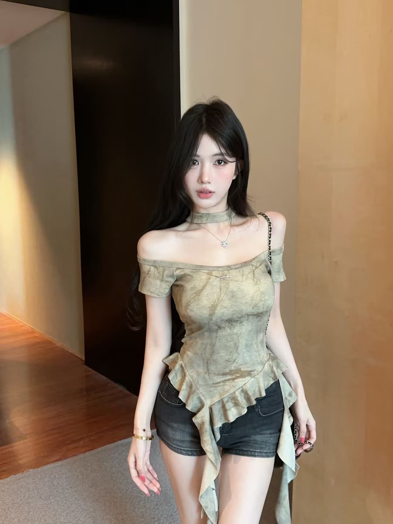 실사 새로운 핫걸 명중 색 후광 염색 행침 목 반팔 불규칙 프릴 밑단 허리 수축 슬림해 보이는 맨위 여성 상세 이미지 11