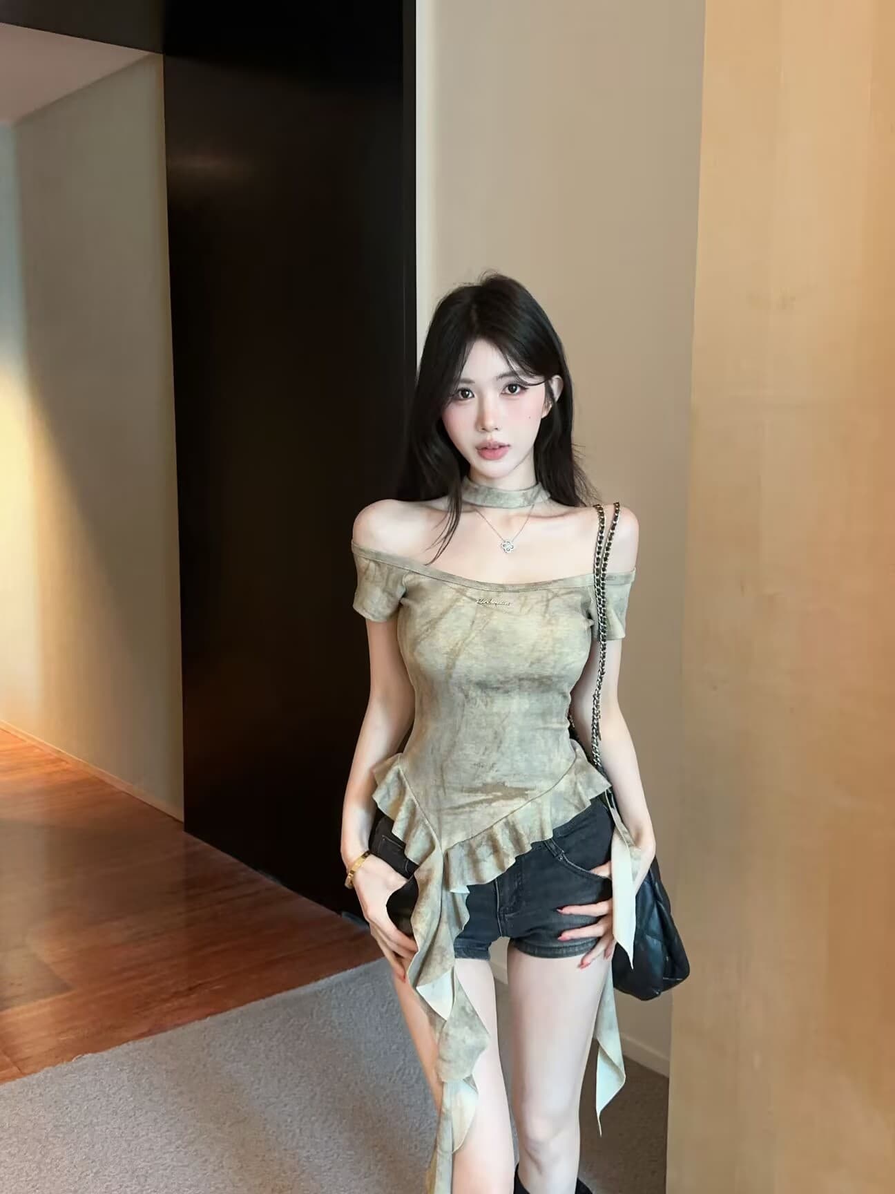 실사 새로운 핫걸 명중 색 후광 염색 행침 목 반팔 불규칙 프릴 밑단 허리 수축 슬림해 보이는 맨위 여성 상세 이미지 14