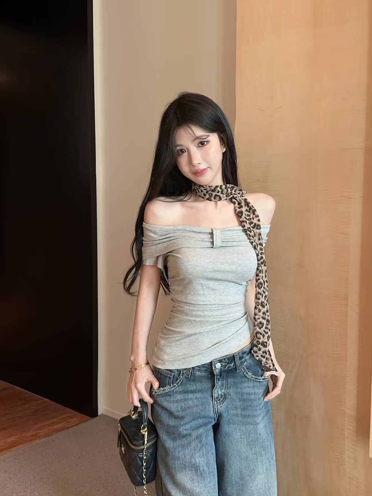 실사 새로운 순수한 욕망 핫걸 디자인 센스 오프숄더 몸매 가꾸기 Chic 반팔 티셔츠 맨위 여성 리본 상세 이미지 17