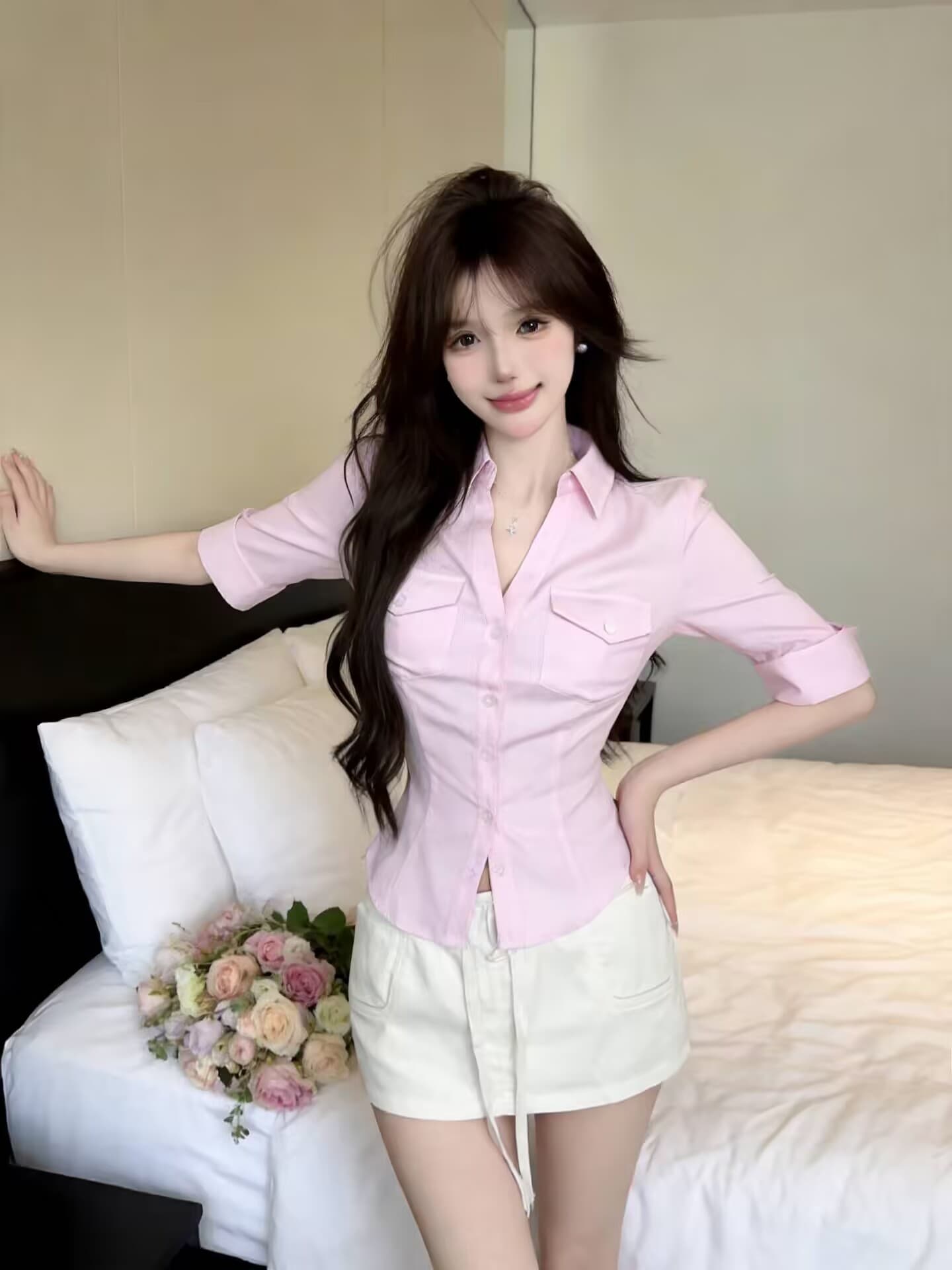 실사 새로운 자이언트 잘 생긴 품격 고유 한 순수한 욕망 핫걸 디자인 센스 스트라이프 V넥 여성 셔츠 이미지 3