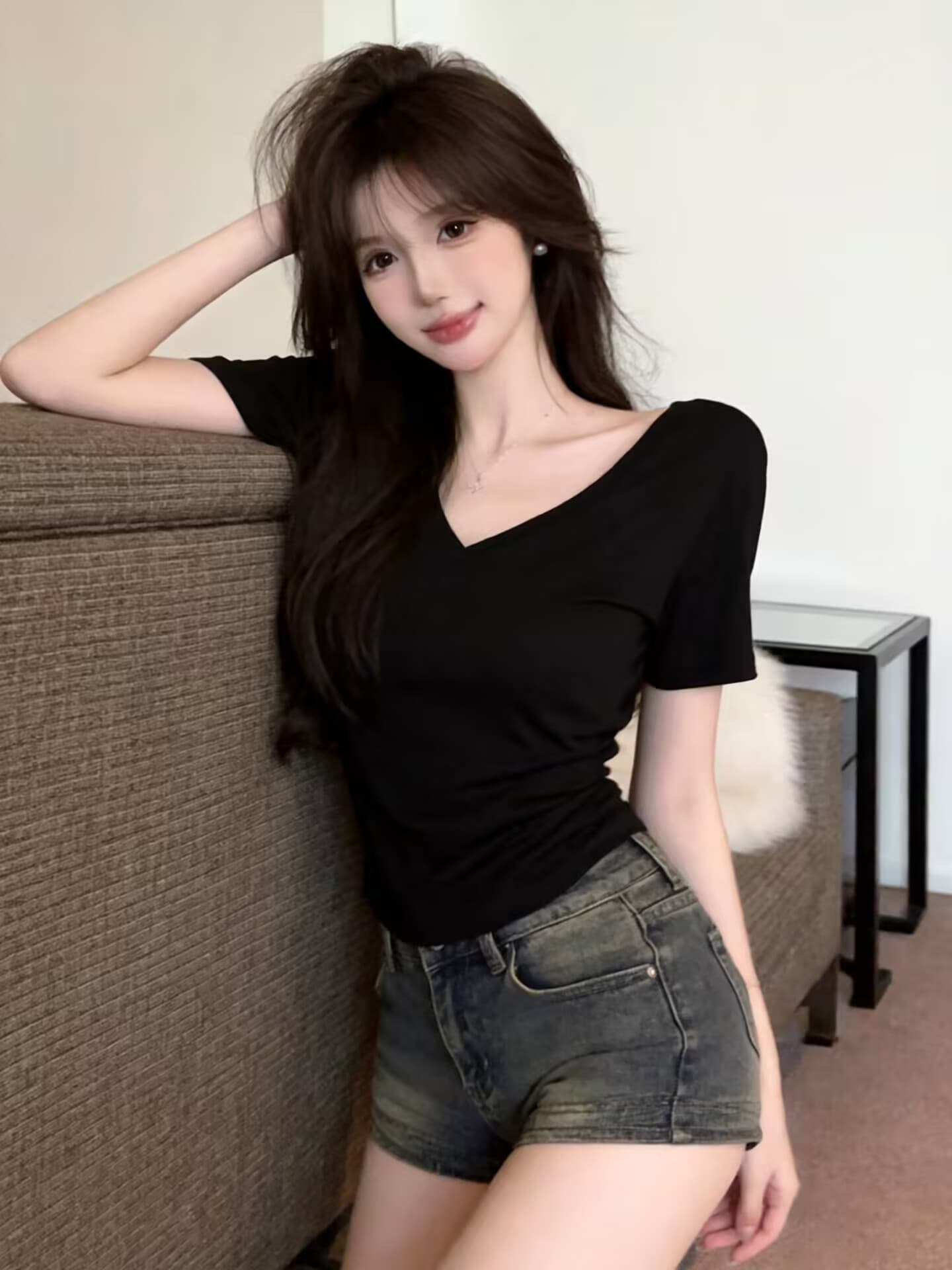 실사 새로운 핫걸 순수한 욕망 V넥 디자인 센스 뒤로 십자가 홀로우 아웃 몸매 가꾸기 반팔 기본 셔츠 맨위 여성 상세 이미지 8