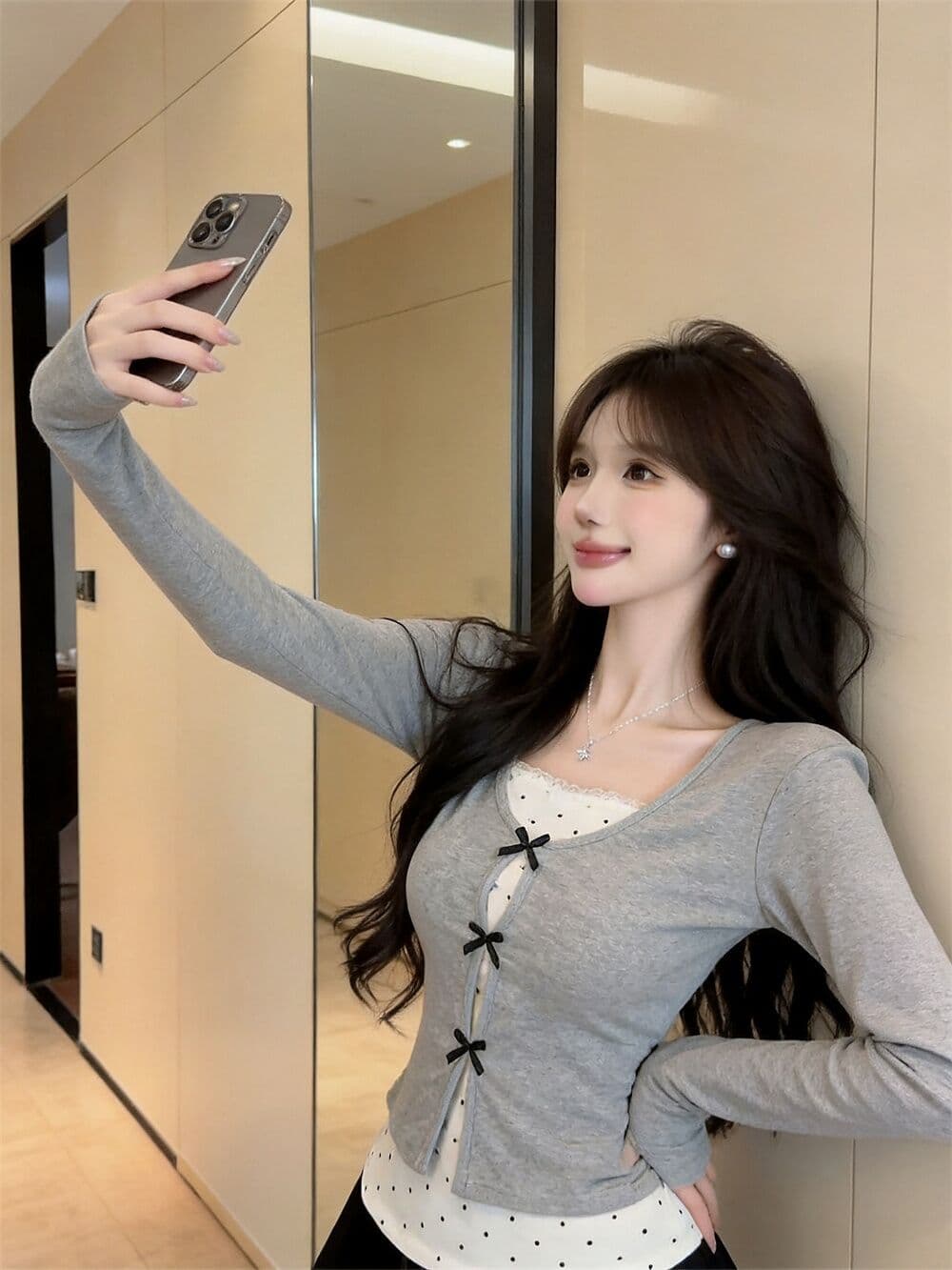 실사 새로운 순수한 욕망 핫걸 고유 한 디자인 센스 나비 매듭 페이크 레이어드 패치워크 긴팔 맨위 여성 상세 이미지 4