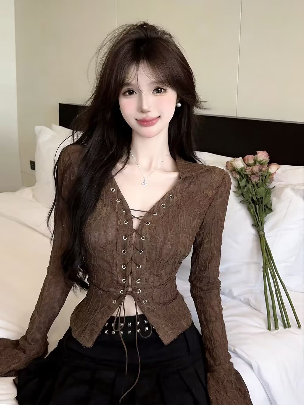 실사 새로운 자이언트 잘 생긴 순수한 욕망 핫걸 고유 한 디자인 센스 단추 구멍 레이스업 나팔 소매 맨위 여성 상세 이미지 2