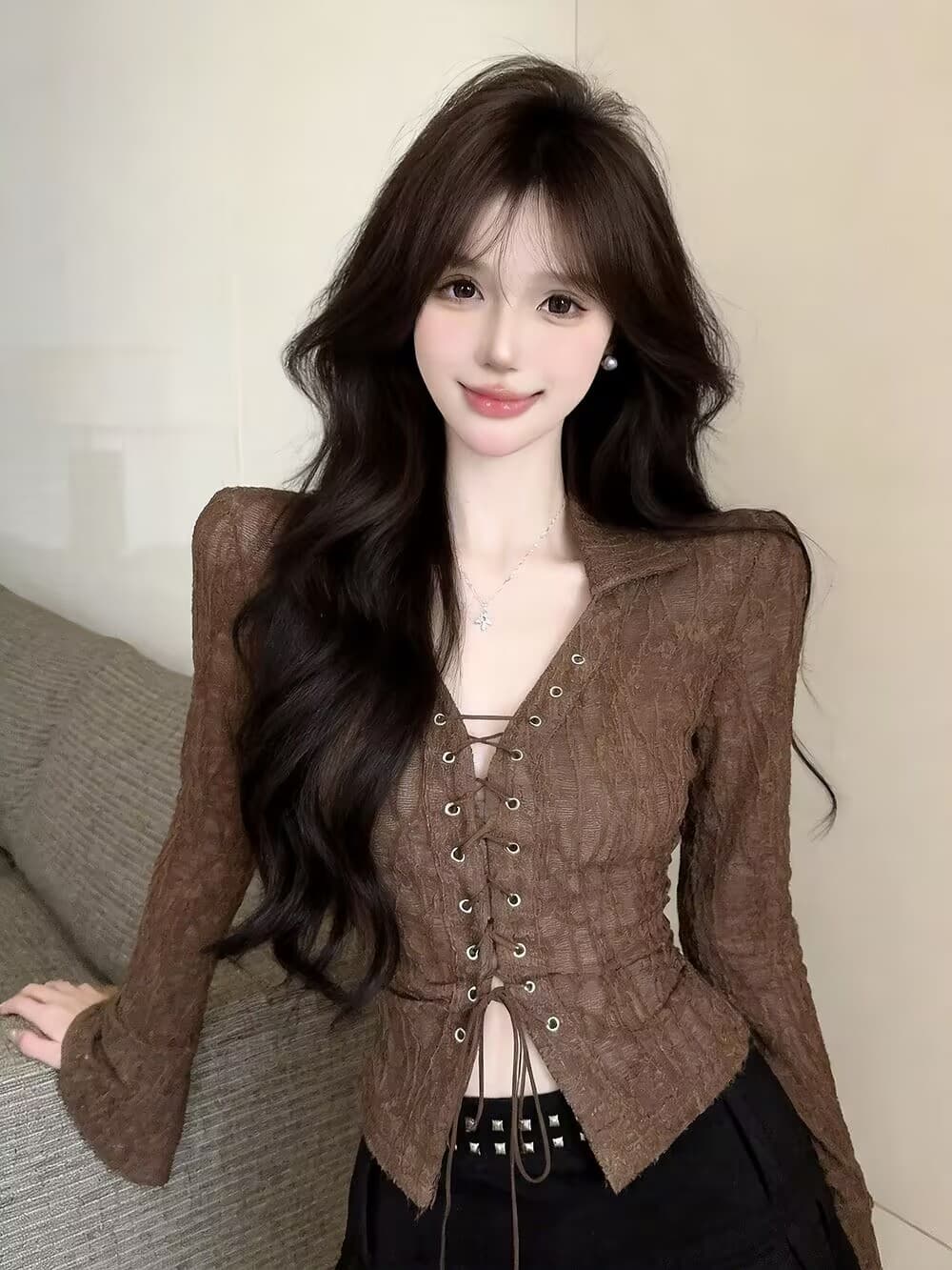 실사 새로운 자이언트 잘 생긴 순수한 욕망 핫걸 고유 한 디자인 센스 단추 구멍 레이스업 나팔 소매 맨위 여성 상세 이미지 8