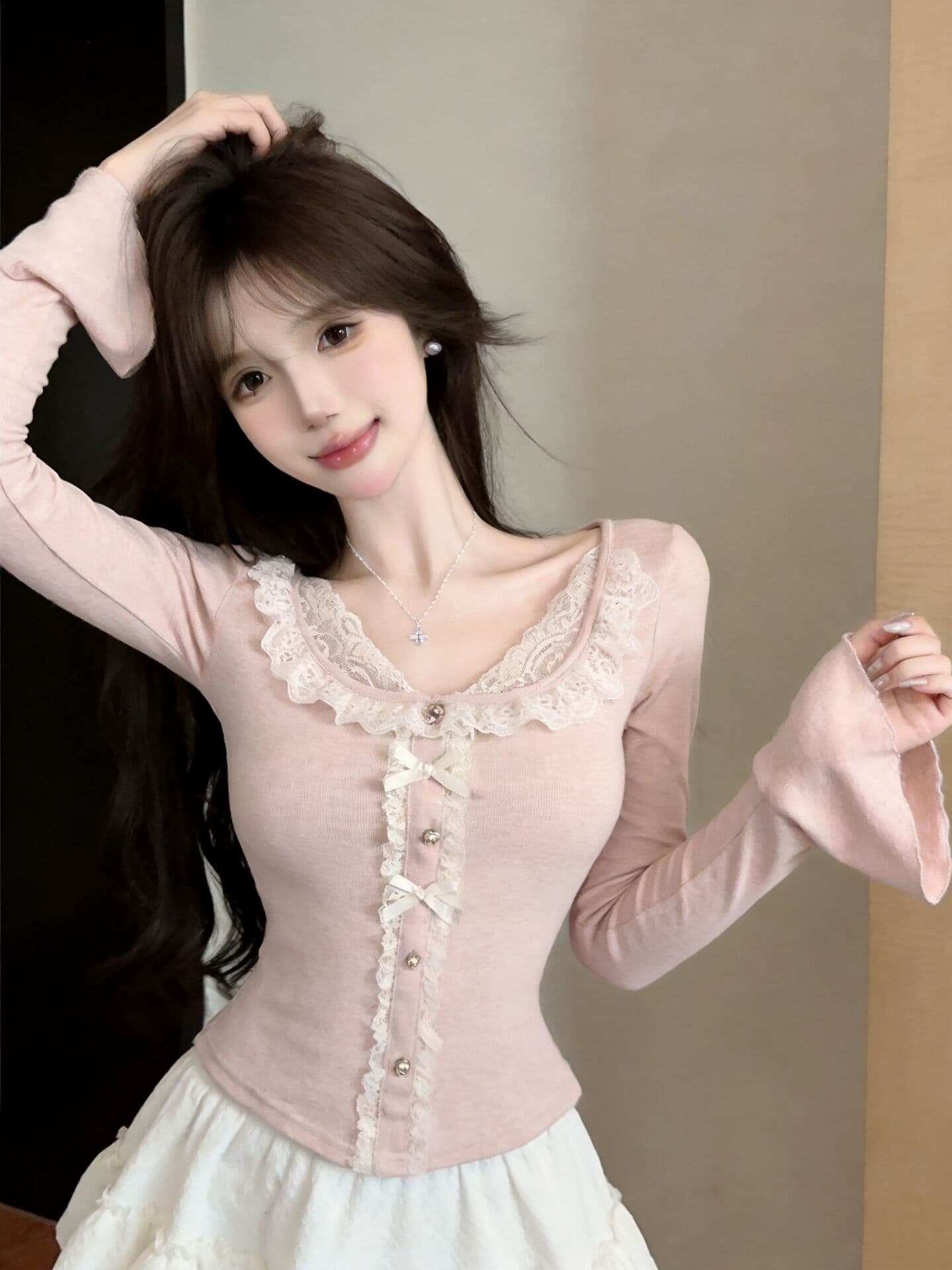 실사 새로운 자이언트 잘 생긴 순수한 욕망 핫걸 고유 한 디자인 센스 레이스 페이크 레이어드 나팔 소매 맨위 여성 상세 이미지 20