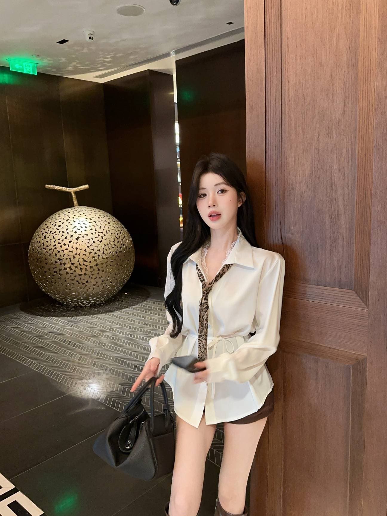 실사 새로운 디자인 센스 페이크 레이어드 레이스 레이스 조각 루즈핏 슬림해 보이는 외국 가스 셔츠 레오파드 무늬 리본 상세 이미지 13