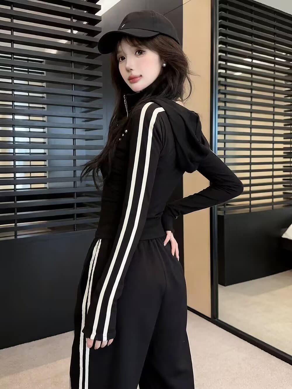 실사 새로운 한국 스타일 ins 바람 miu 징 버클 고유 한 디자인 센스 후드 하프 지퍼 긴팔 맨위 여성 상세 이미지 2