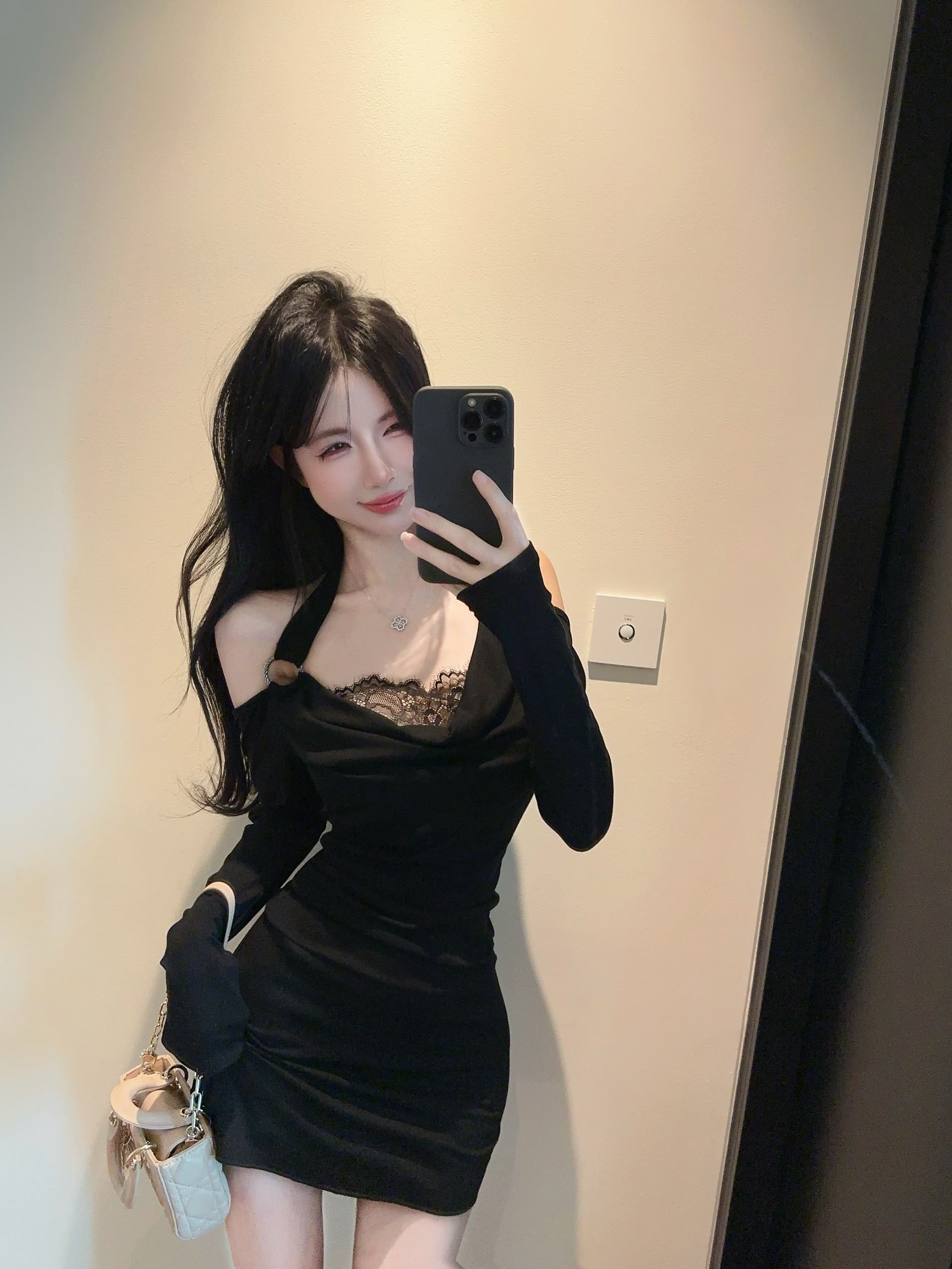실사 새로운 핫걸 행침 목 레이스 디자인 섹시함 허리 수축 슬림해 보이는 아름다운 여성 드레스 상세 이미지 3