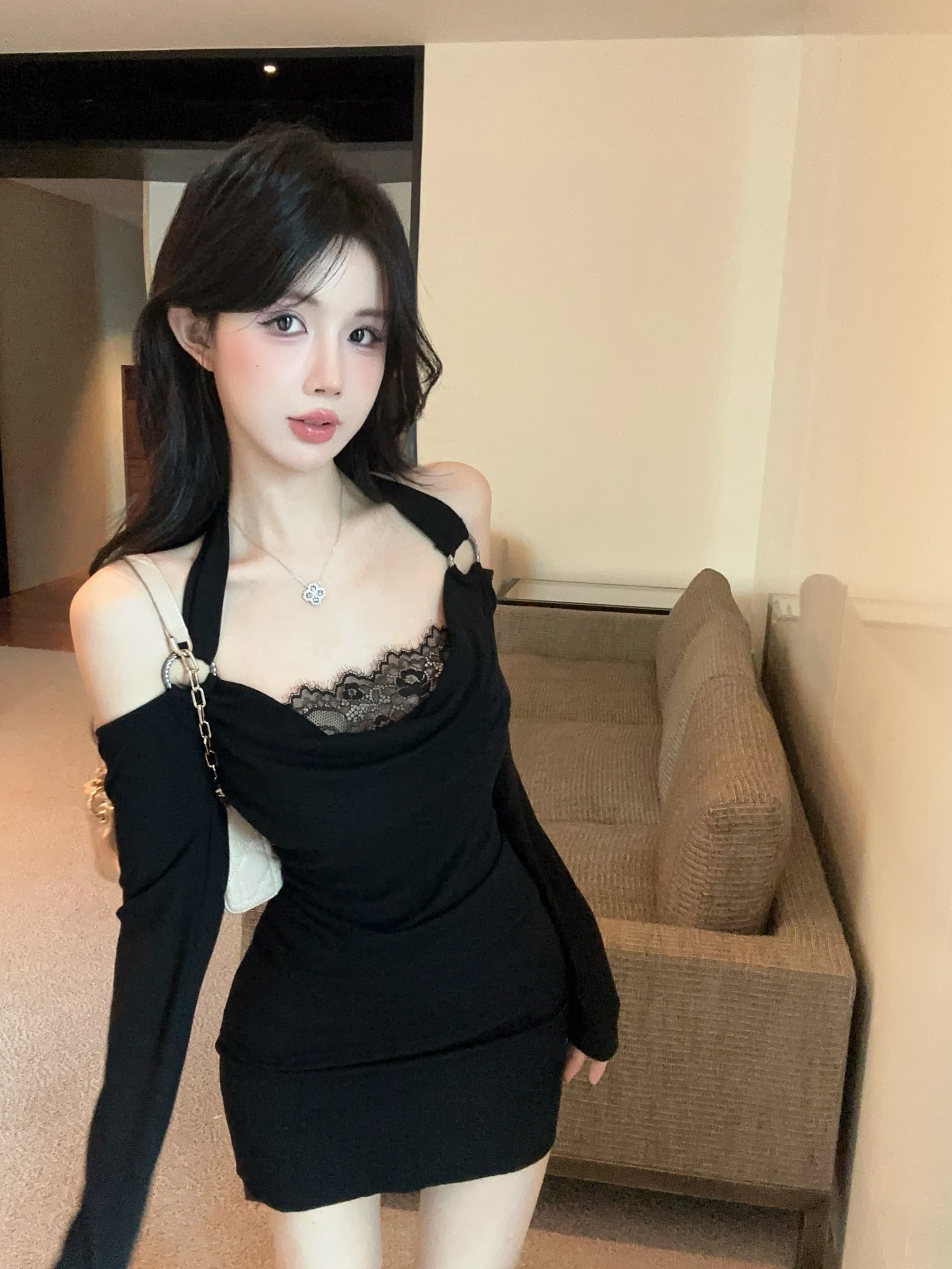 실사 새로운 핫걸 행침 목 레이스 디자인 섹시함 허리 수축 슬림해 보이는 아름다운 여성 드레스 상세 이미지 8