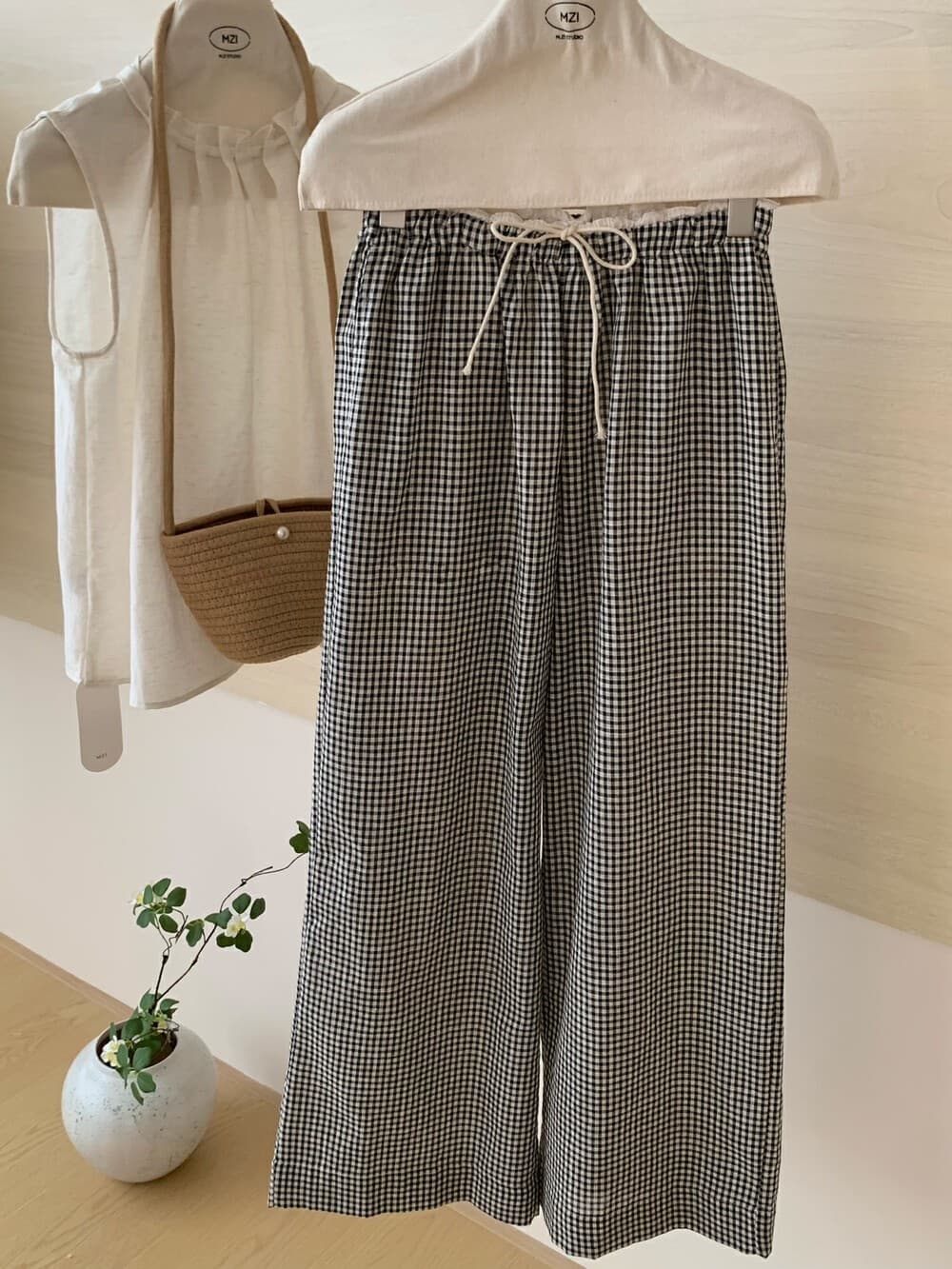 한 바람 chic 허리밴드 흑인과 백인 체크무늬 스트레이트 캐주얼 바지 여성 루즈핏 도루 가을 센스 하이웨이스트 와이드 레그 팬츠 이미지 3