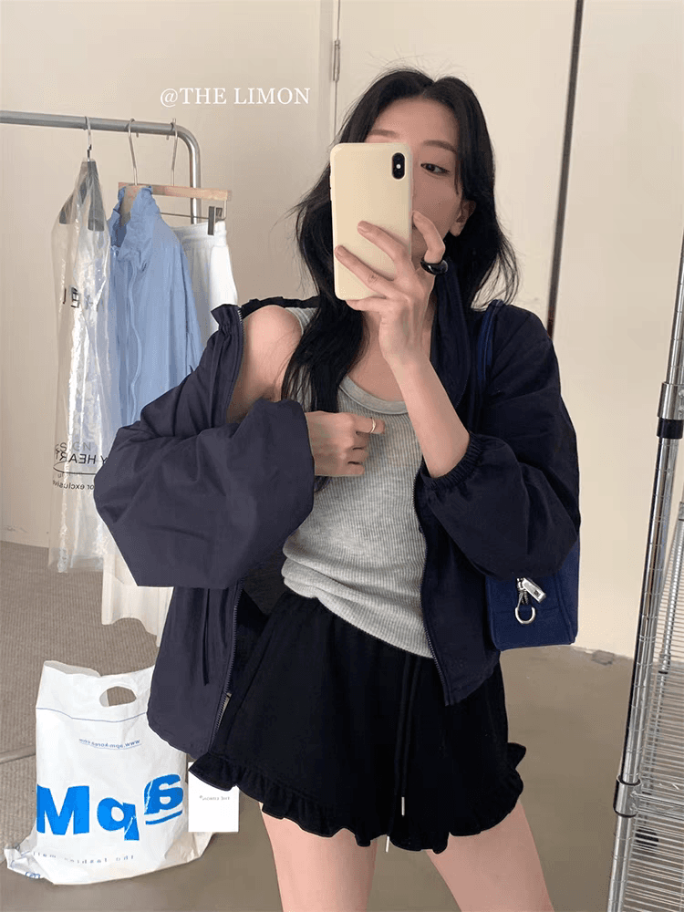 2026 여름 슬림해 보이는 다용도 화이트 하이웨이스트 와이드 레그 팬츠 한 부서 프릴 허리밴드 펌프 로프 캐주얼 반바지 여성 상세 이미지 6