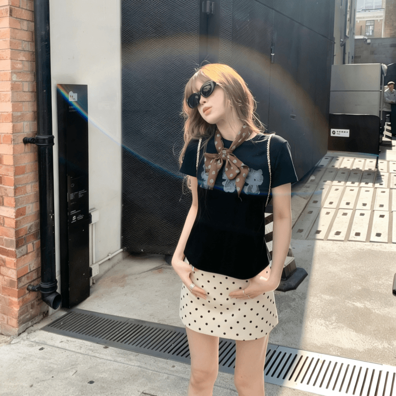 한 부서 2026 휴일 검정색 레트로 도트 무늬 타이트 스커트 미니 스커트 여성 여름 하이웨이스트 한 마디 품격 출퇴근 반신 스커트 여성 상세 이미지 4
