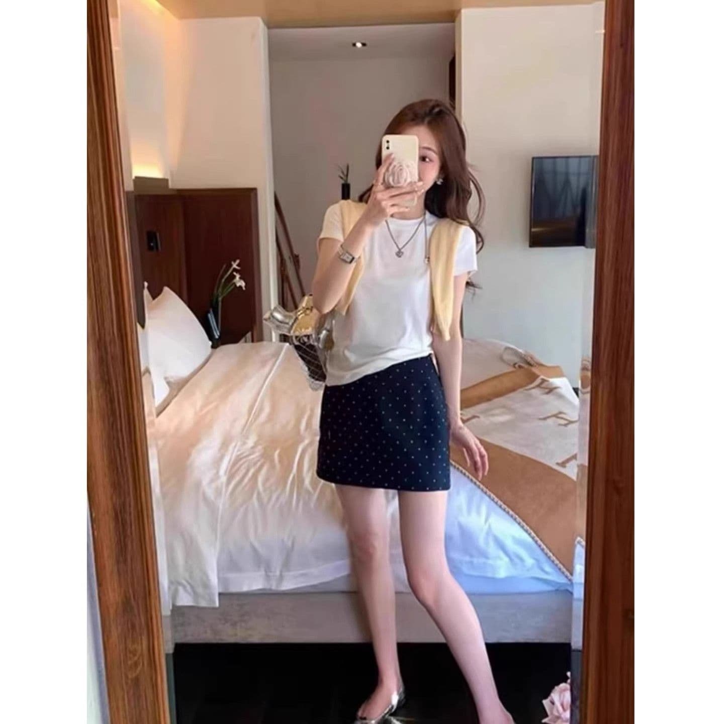 한 부서 도트 무늬 휴일 검정색 레트로 도트 무늬 타이트 스커트 미니 스커트 여성 여름 하이웨이스트 한 마디 품격 출퇴근 반신 스커트 여성 이미지 4