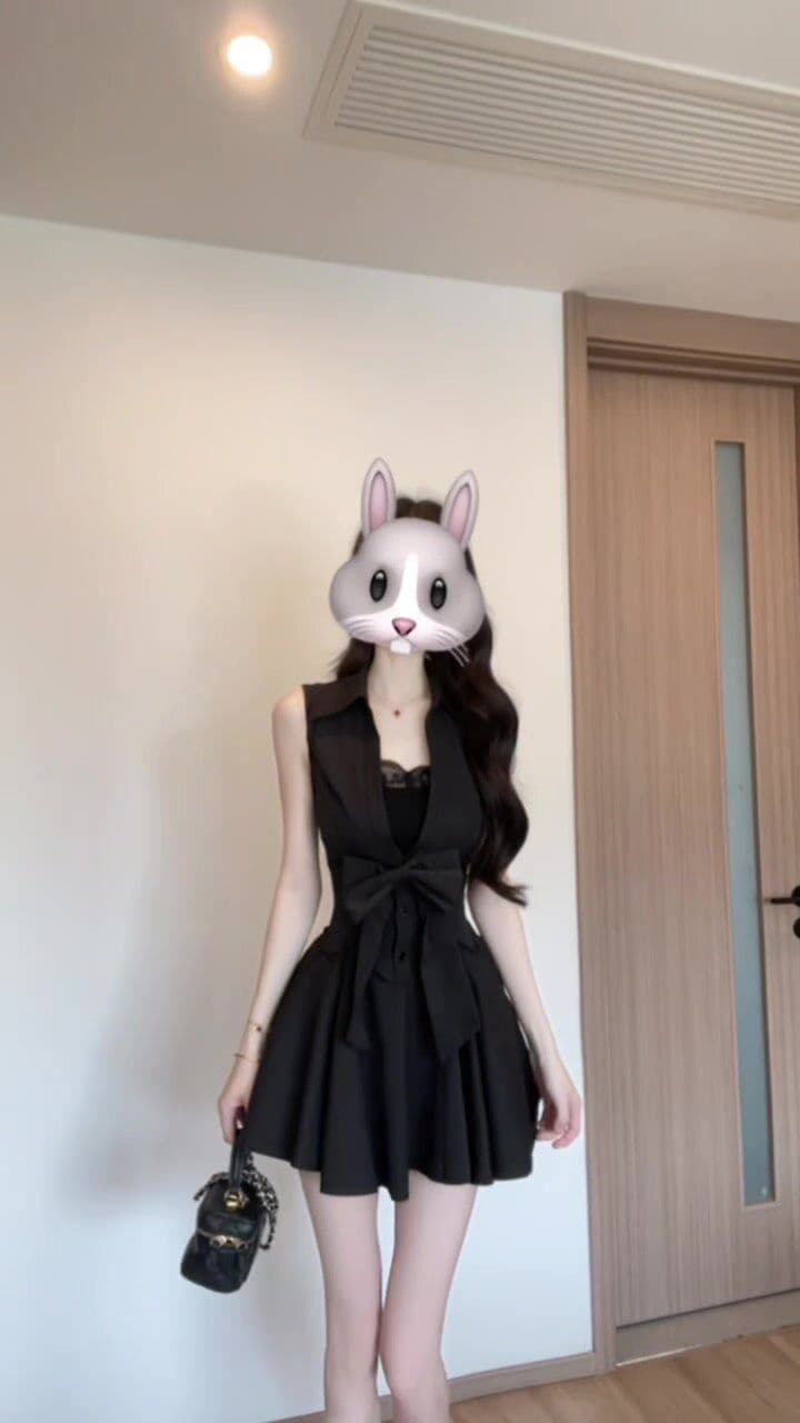 로얄 자매 그는 벤 바람 검정색 polo 셔츠 민소매 드레스 품격 슈퍼 잘 생긴 허리 수축 한 마디 퍼프 짧은 치마 상세 이미지 6