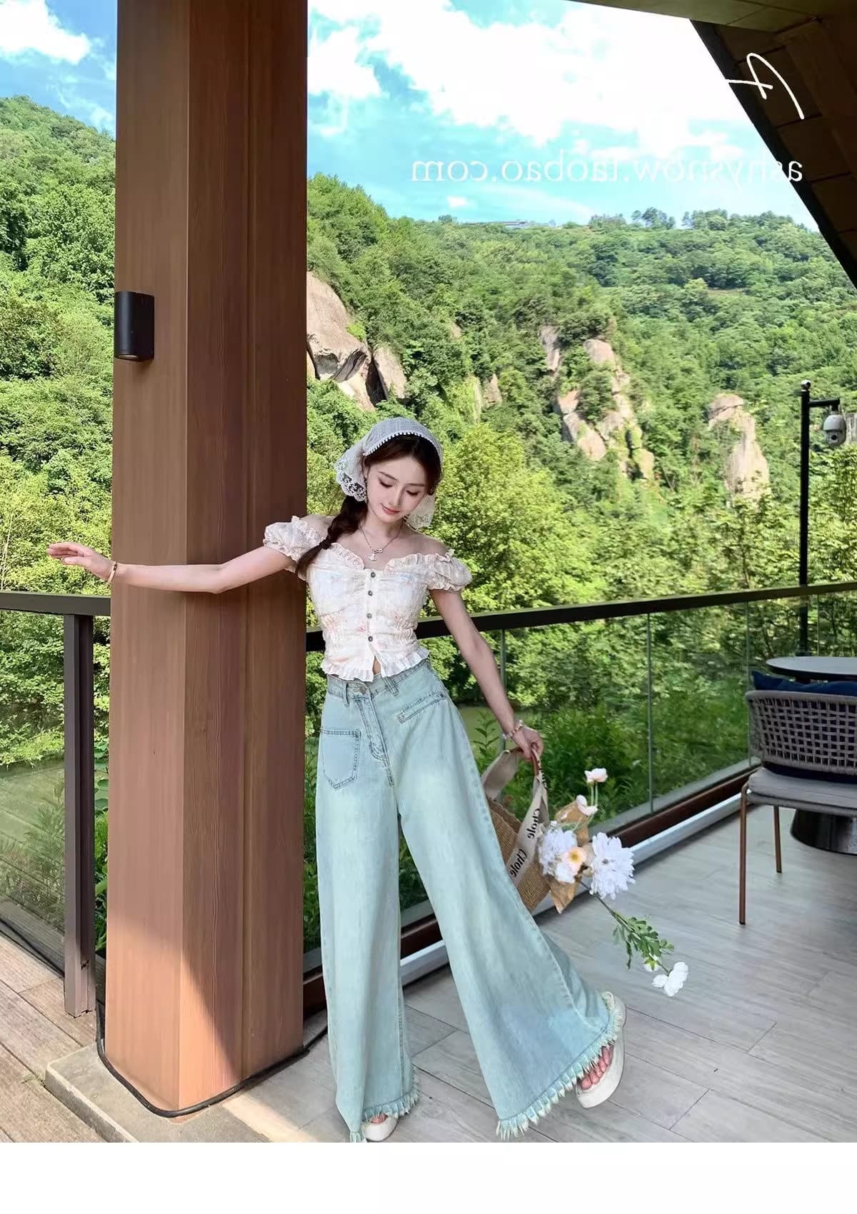 프랑스식 고급 센스 달콤한 매운맛 작은 꽃무늬 ins 맨위 여성 짧은 오프숄더 짧은 작은 셔츠 디자인 센스 여름 반팔 상세 이미지 7