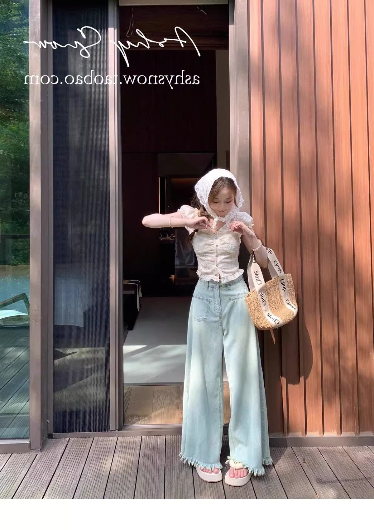 프랑스식 고급 센스 달콤한 매운맛 작은 꽃무늬 ins 맨위 여성 짧은 오프숄더 짧은 작은 셔츠 디자인 센스 여름 반팔 상세 이미지 10