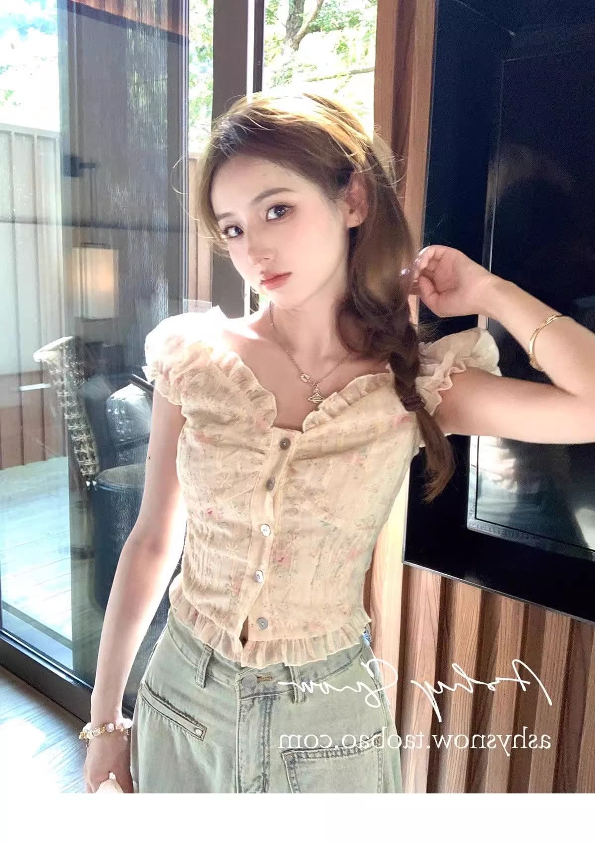 프랑스식 고급 센스 달콤한 매운맛 작은 꽃무늬 ins 맨위 여성 짧은 오프숄더 짧은 작은 셔츠 디자인 센스 여름 반팔 상세 이미지 14