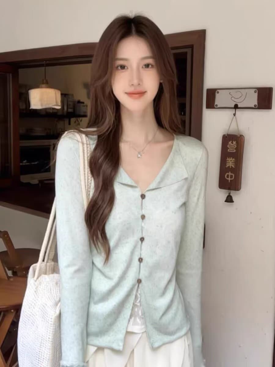 한 부서 녹색 레이스 측면 페이크 레이어드 폴로 칼라 맨위 여성 2026 봄 새로운 긴팔 작은 셔츠 디자인 센스 작은 대중 상세 이미지 6