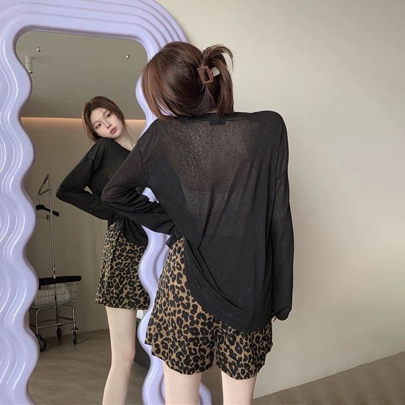 한 부서 레오파드 무늬 반바지 여성 여름 얇은 스타일 2026 새로운 하이웨이스트 외출용 슬림해 보이는 넓은 다리 바지 운동 오부 바지 이미지 4