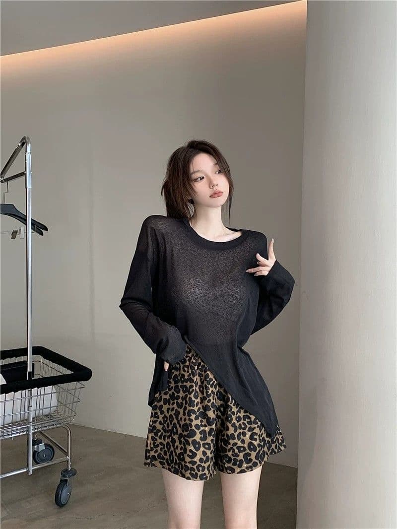 한 부서 레오파드 무늬 반바지 여성 여름 얇은 스타일 2026 새로운 하이웨이스트 외출용 슬림해 보이는 넓은 다리 바지 운동 오부 바지 상세 이미지 5