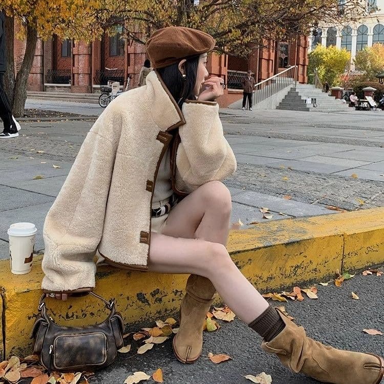 두꺼운 짧은 외투 스웨이드 양털 플리스 복합 하나 피모 하나 수 있습니다. 양면 착용 양털 재킷 짧은 스웨이드 원단 이미지 2