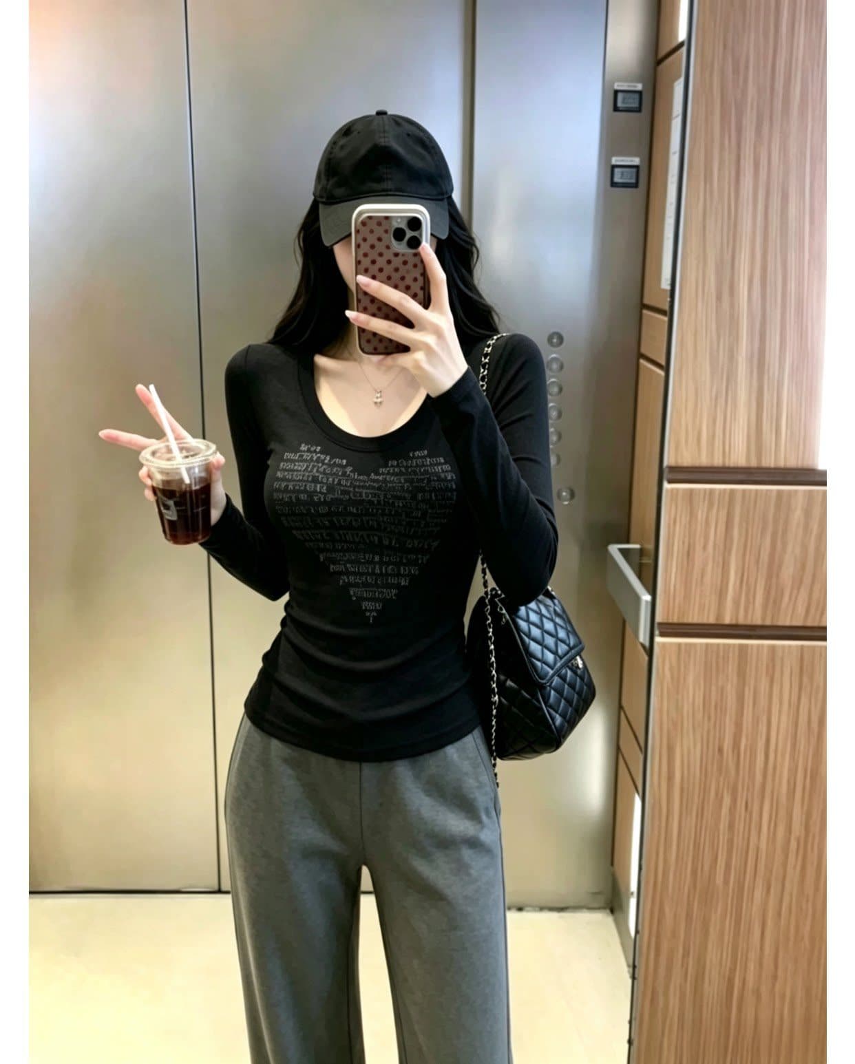 주간 실크 양모 한 부서 하트 핫픽스 긍정적 인 어깨 긴팔 티셔츠 여성 가을 작은 대중 디자인 센스 몸매 가꾸기 슬림해 보이는 맨위 상세 이미지 8