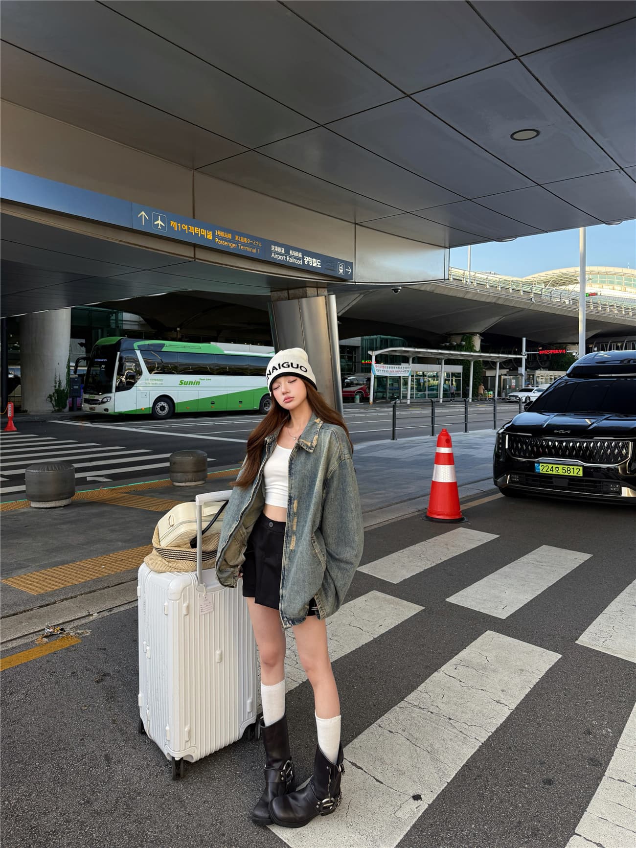 실사 마 오래된 찢어진 데님 재킷 루즈핏 아메리칸 레트로 재킷 맨위 여성 다용도 화이트 t 바지 세트 트렌디 이미지 2