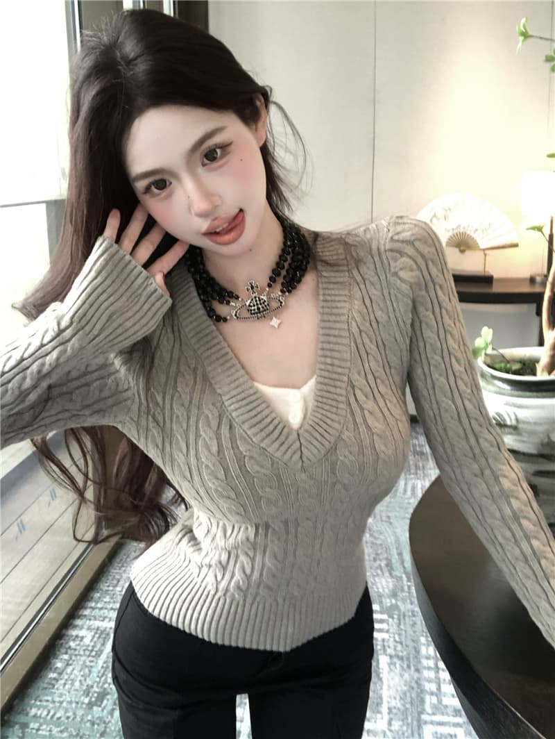 실사 정가 아름다움 높음 캐릭터 카드 페이크 레이어드 V넥 풀오버 꽈배기 스웨터 여자 학원 스타일 패치워크 색상 니트 스웨터 상세 이미지 14